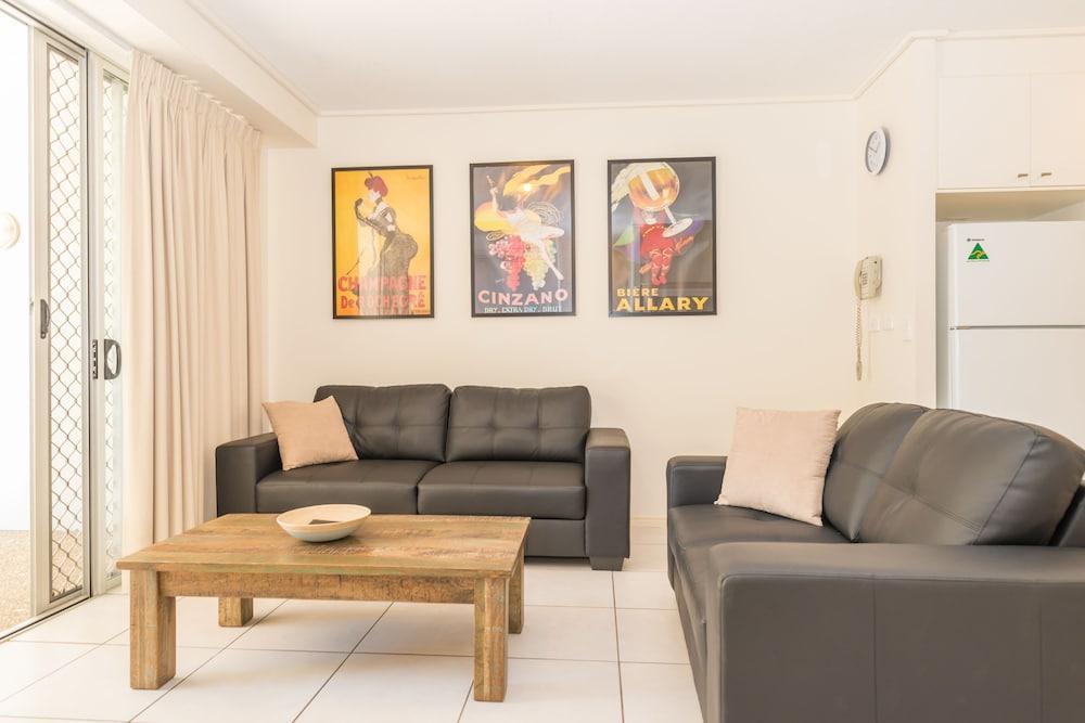 הרווי ביי Ramada Encore By Wyndham Whale Cove מראה חיצוני תמונה
