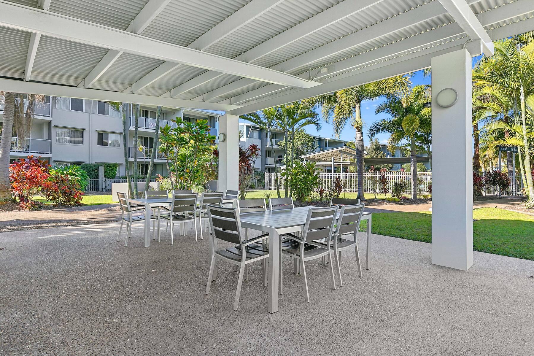 הרווי ביי Ramada Encore By Wyndham Whale Cove מראה חיצוני תמונה