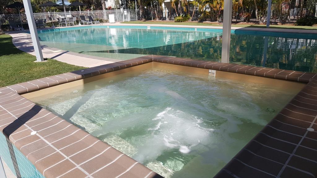 הרווי ביי Ramada Encore By Wyndham Whale Cove מראה חיצוני תמונה